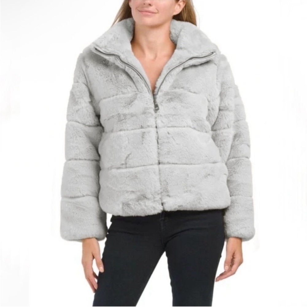 Bailey 44 Light Gray/Silver Teddy Jacket, size small